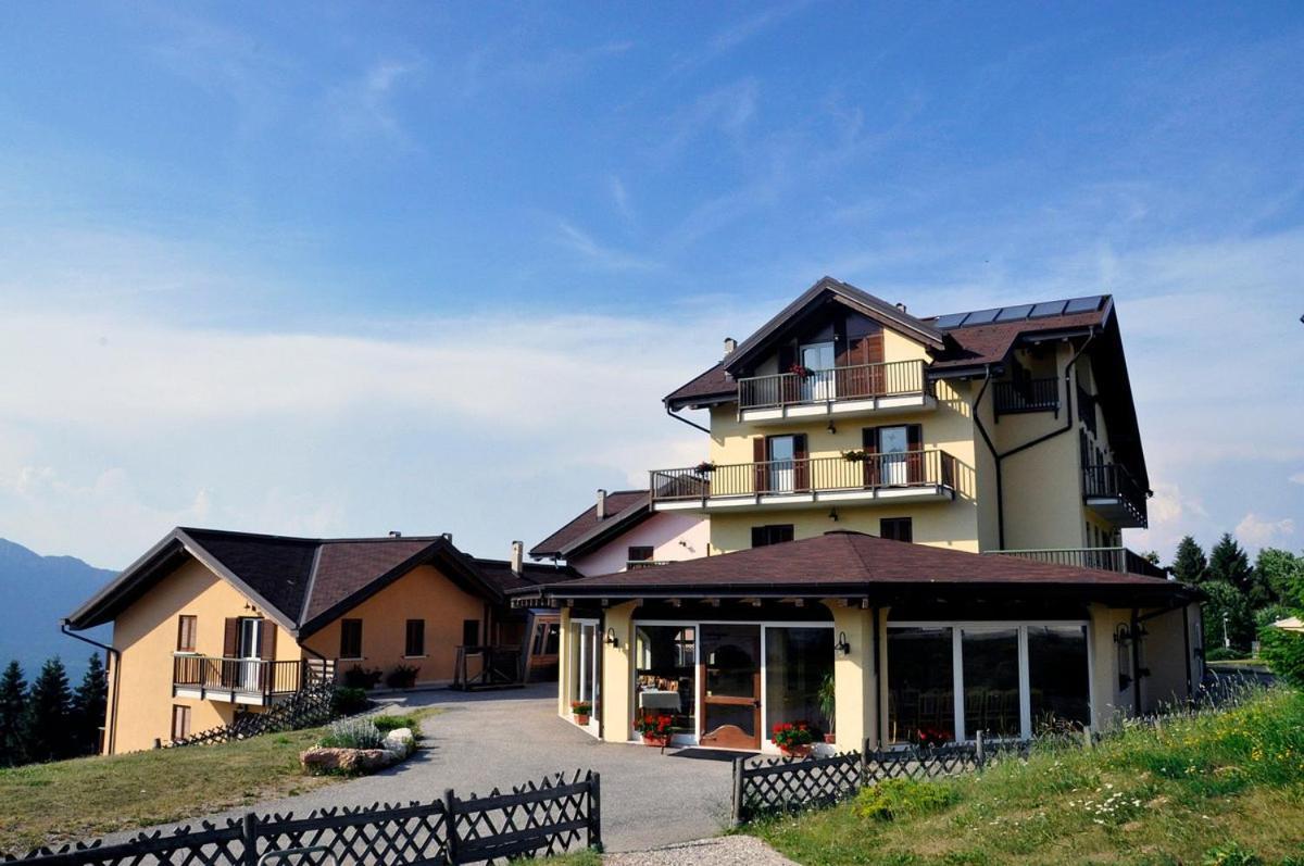 Hotel Residence Bellavista - Camping Polsa Brentonico Esterno foto