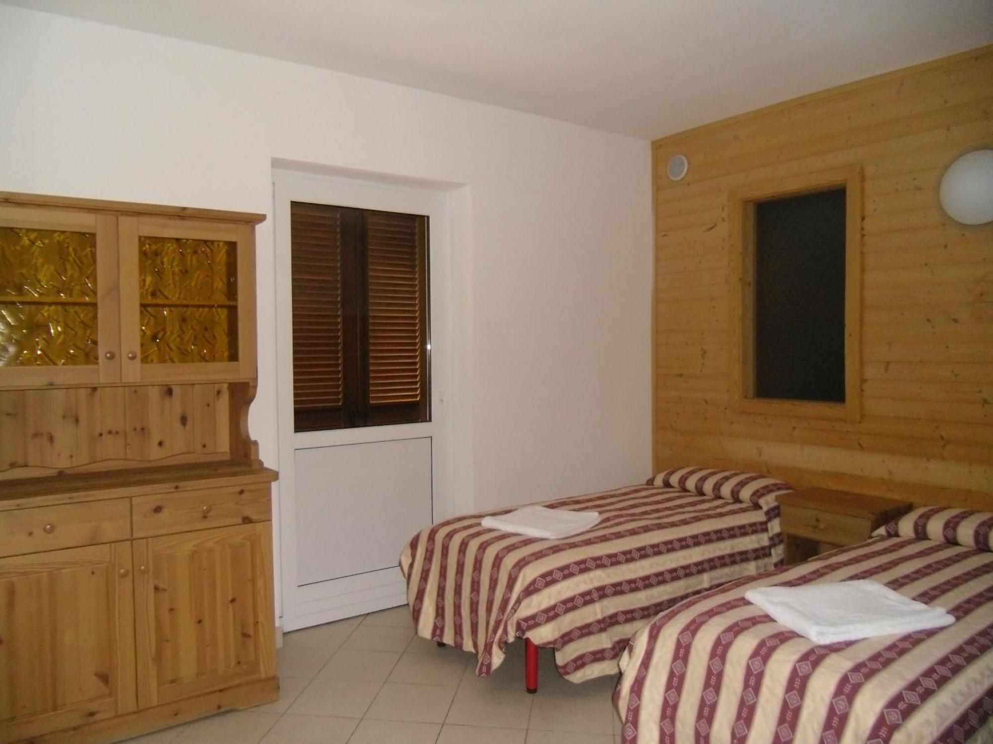 Hotel Residence Bellavista - Camping Polsa Brentonico Camera foto