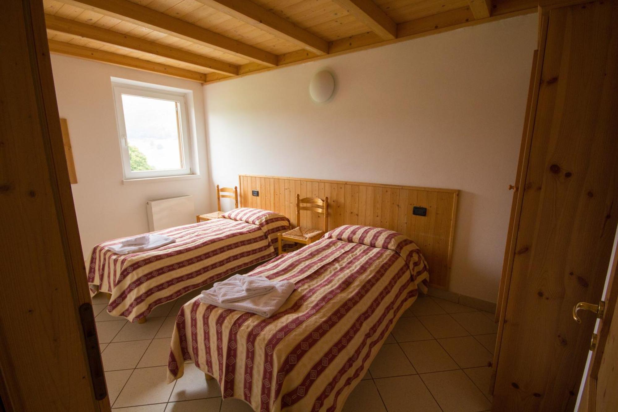 Hotel Residence Bellavista - Camping Polsa Brentonico Camera foto