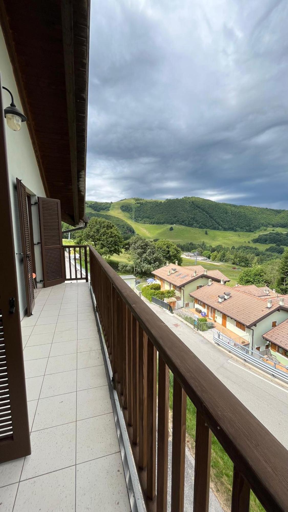 Hotel Residence Bellavista - Camping Polsa Brentonico Esterno foto