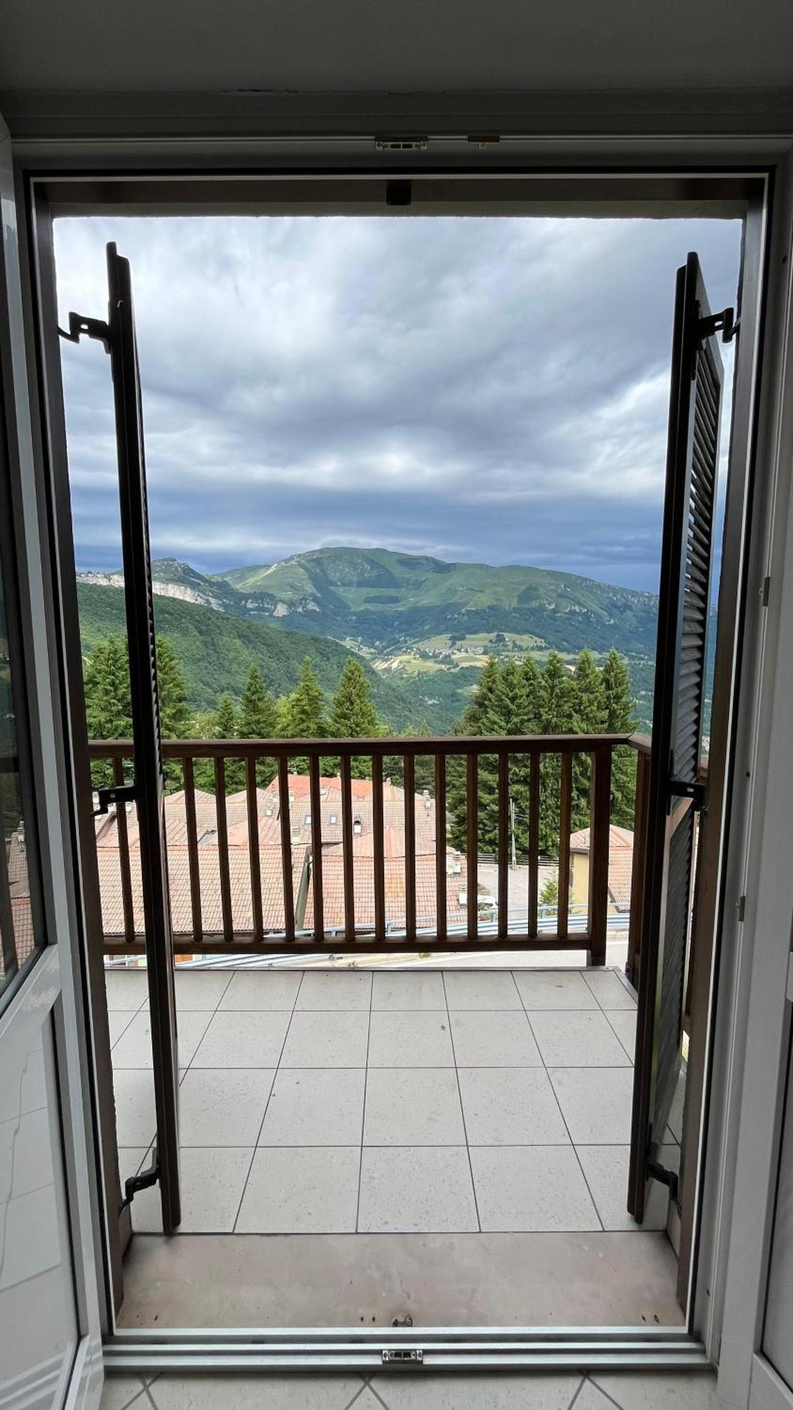 Hotel Residence Bellavista - Camping Polsa Brentonico Esterno foto